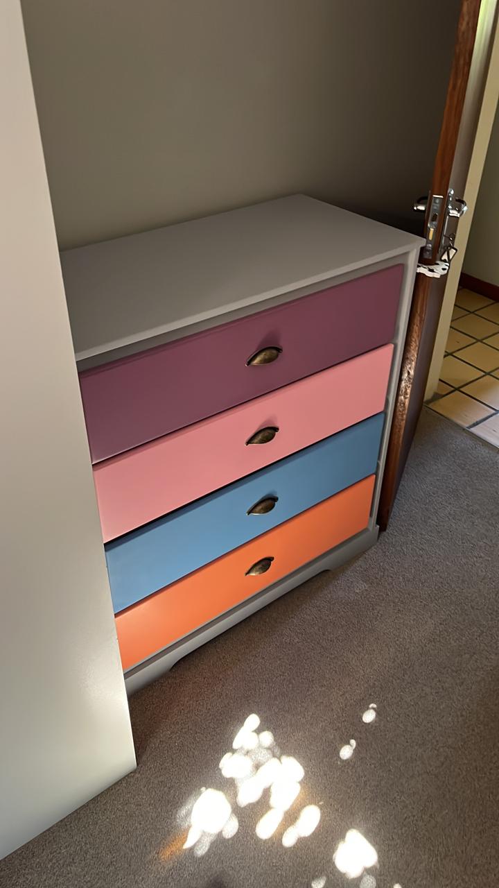 bed side table