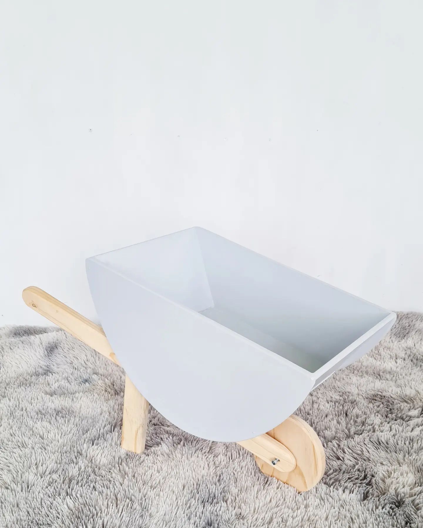 wheel barrow